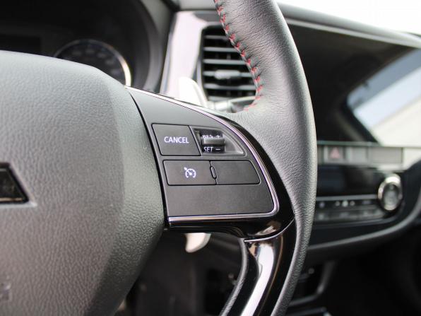 Mitsubishi Outlander III Рестайлинг 2 с пробегом 2018 года, цена 2 179 000 рублей, 138698 км, внедорожник, Автокод Объявления