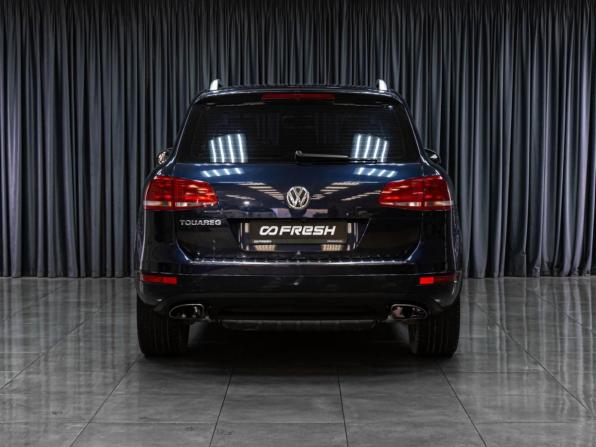 Volkswagen Touareg II с пробегом 2012 года, цена 1 999 000 рублей, 216392 км, внедорожник, Автокод Объявления