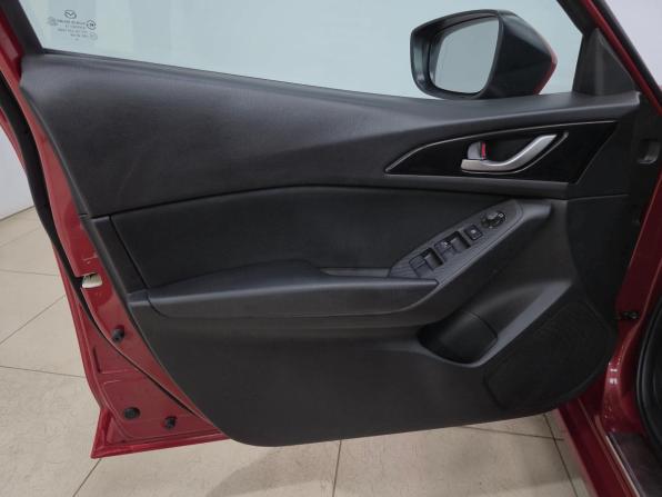 Mazda 3 III (BM) с пробегом 2014 года, цена 1 215 000 рублей, 161861 км, седан, Автокод Объявления