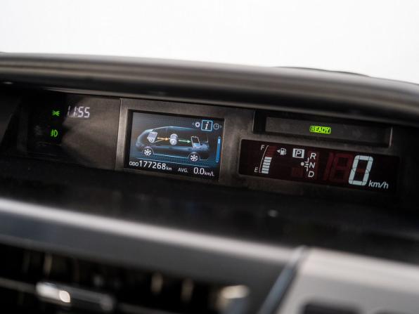 Toyota Prius Alpha I (ZVW40/41) Рестайлинг с пробегом 2016 года, цена 1 449 500 рублей, 177268 км, универсал, Автокод Объявления