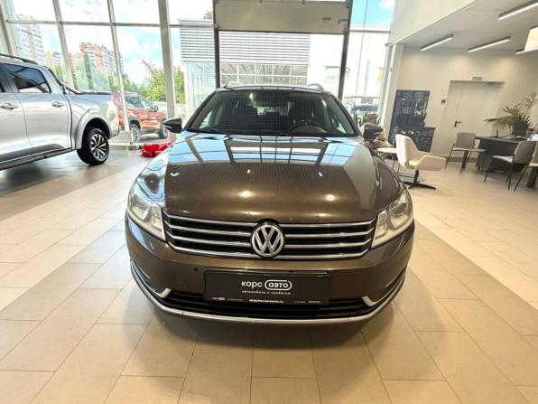 Volkswagen Passat B7 с пробегом 2013 года, цена 760 300 рублей, 290541 км, универсал, Автокод Объявления