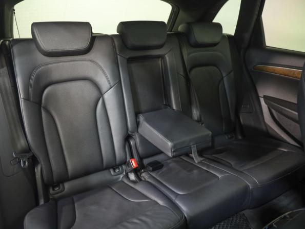 Audi Q5 I (8R) Рестайлинг с пробегом 2012 года, цена 1 399 000 рублей, 277112 км, внедорожник, Автокод Объявления