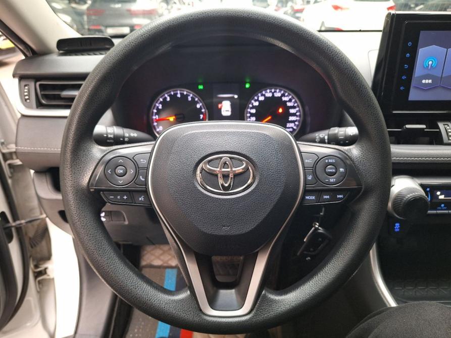 Toyota RAV4 V (XA50) Челябинск  - изображение 11