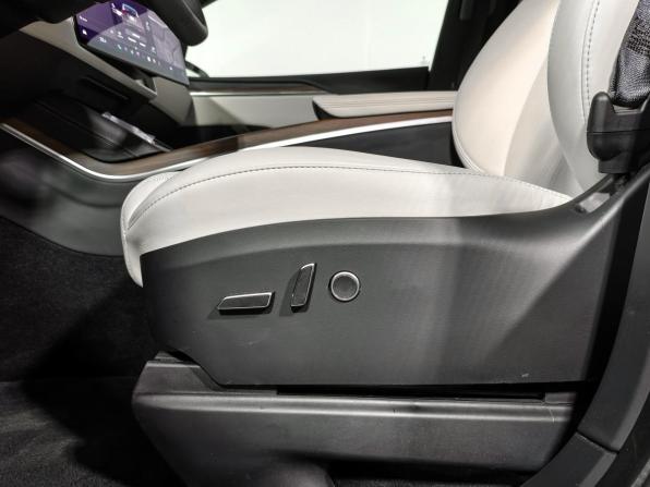 Tesla Model X I Рестайлинг с пробегом 2023 года, цена 9 700 000 рублей, 35840 км, внедорожник, Автокод Объявления