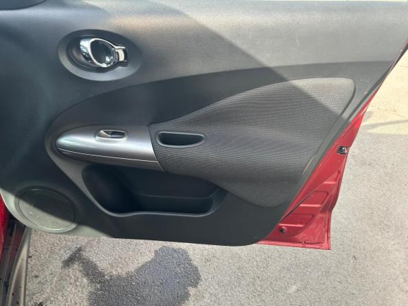 Nissan Juke I с пробегом 2012 года, цена 750 000 рублей, 143463 км, внедорожник, Автокод Объявления