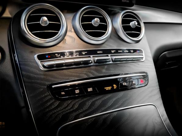 Mercedes-Benz GLC I (X253) Рестайлинг с пробегом 2022 года, цена 4 750 000 рублей, 68396 км, внедорожник, Автокод Объявления