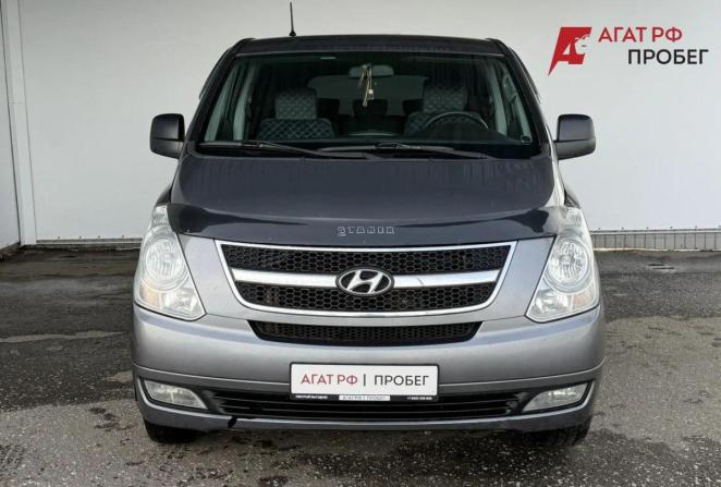 Hyundai H-1 II с пробегом 2010 года, цена 1 160 000 рублей, 262081 км, минивэн, Автокод Объявления