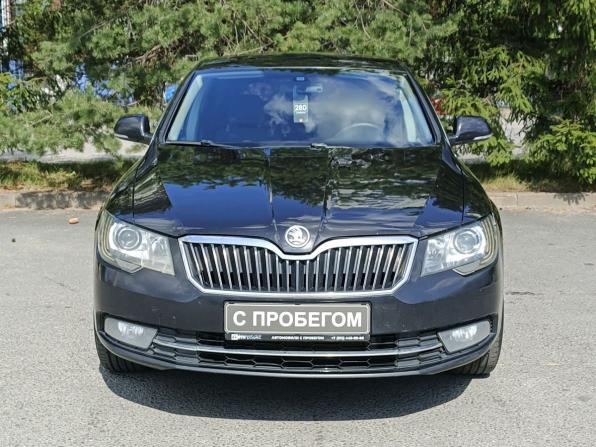 Skoda Superb II Рестайлинг с пробегом 2013 года, цена 879 000 рублей, 268196 км, лифтбек, Автокод Объявления
