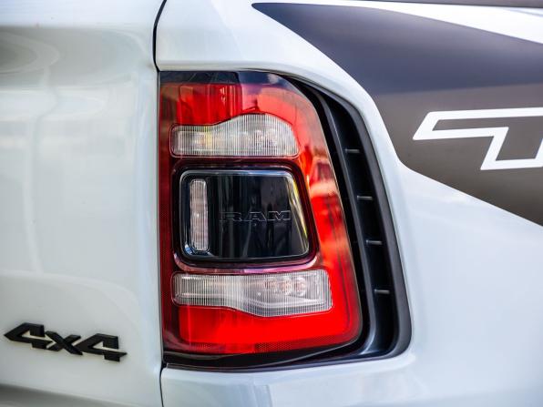Ram 1500 V с пробегом 2022 года, цена 12 998 000 рублей, 44786 км, offers.body_type.unknown, Автокод Объявления