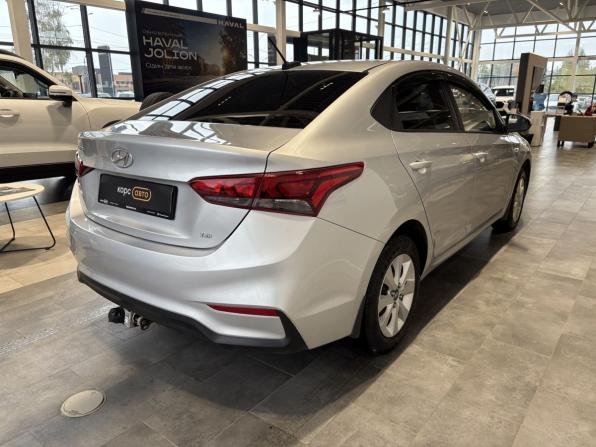 Hyundai Solaris II с пробегом 2018 года, цена 1 100 600 рублей, 147135 км, седан, Автокод Объявления