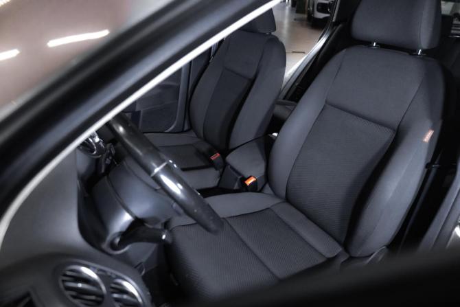 Volkswagen Golf Plus II с пробегом 2011 года, цена 749 000 рублей, 195714 км, хэтчбек, Автокод Объявления