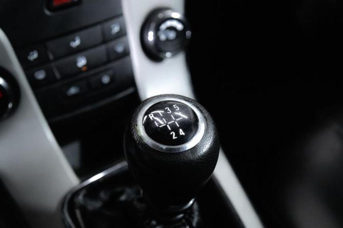 Chevrolet Cruze I Рестайлинг с пробегом 2012 года, цена 480 000 рублей, 350527 км, хэтчбек, Автокод Объявления