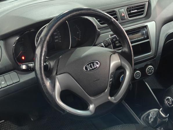 Kia Rio III Рестайлинг с пробегом 2015 года, цена 792 000 рублей, 87794 км, седан, Автокод Объявления