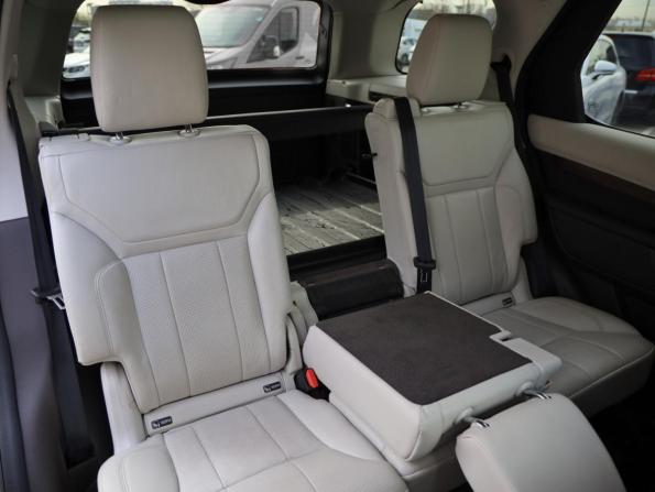Land Rover Discovery V с пробегом 2017 года, цена 3 449 000 рублей, 199085 км, внедорожник, Автокод Объявления