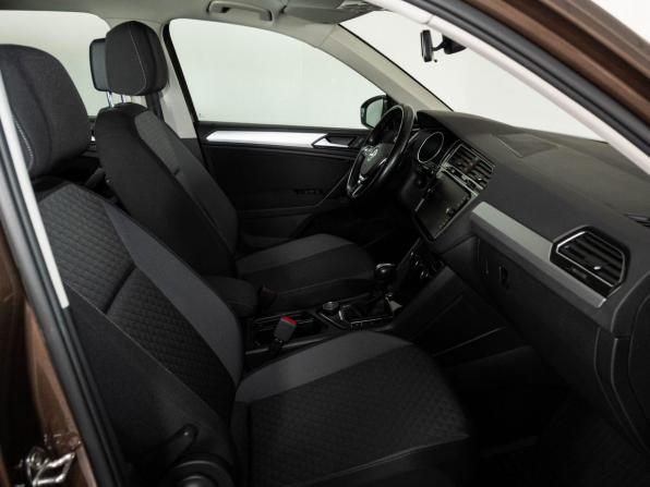 Volkswagen Tiguan II с пробегом 2020 года, цена 2 888 000 рублей, 55720 км, внедорожник, Автокод Объявления