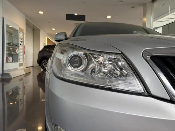 Skoda Octavia II (A5) Рестайлинг с пробегом 2013 года, цена 930 000 рублей, 182355 км, лифтбек, Автокод Объявления