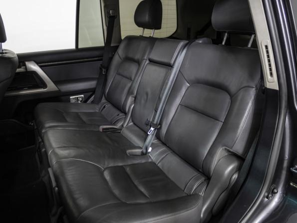 Toyota Land Cruiser 200 Series с пробегом 2010 года, цена 3 899 000 рублей, 220000 км, внедорожник, Автокод Объявления