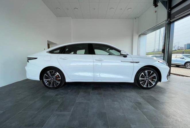 Новый Chery Arrizo 8 2025 года, цена 3 060 000 рублей, седан, Автокод Объявления