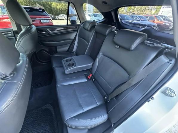 Subaru Outback V с пробегом 2015 года, цена 1 999 000 рублей, 200000 км, универсал, Автокод Объявления