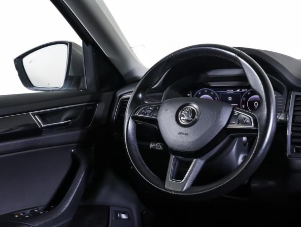 Skoda Kodiaq I с пробегом 2019 года, цена 3 138 000 рублей, 71100 км, внедорожник, Автокод Объявления