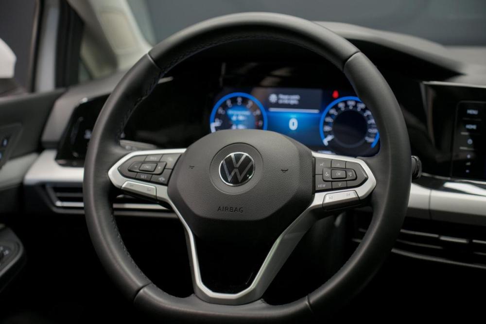 Volkswagen Golf VIII Крым  - изображение 12