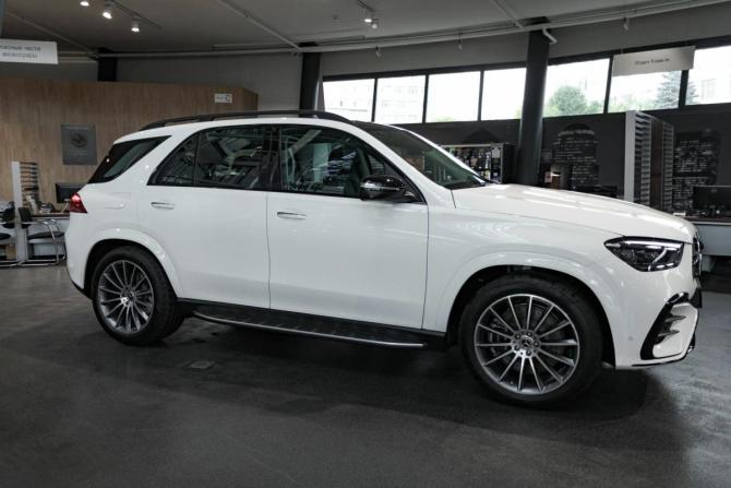 Новый Mercedes-Benz GLE II (V167) Рестайлинг 2025 года, цена 13 200 000 рублей, внедорожник, Автокод Объявления