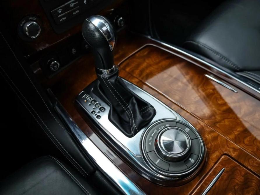 Infiniti QX80 I Рестайлинг Санкт-Петербург  - изображение 25
