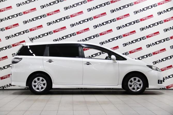 Toyota Wish II с пробегом 2012 года, цена 1 245 350 рублей, 246686 км, минивэн, Автокод Объявления
