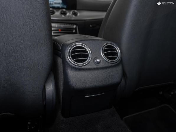 Mercedes-Benz E-Класс V (W213 S213 C238) с пробегом 2017 года, цена 2 500 000 рублей, 122945 км, седан, Автокод Объявления