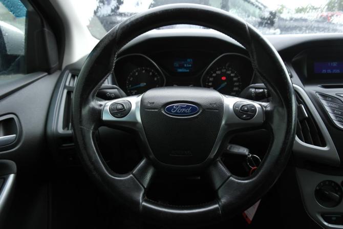 Ford Focus III с пробегом 2011 года, цена 605 000 рублей, 201000 км, хэтчбек, Автокод Объявления