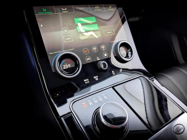 Land Rover Range Rover Velar I с пробегом 2018 года, цена 3 510 000 рублей, 128381 км, внедорожник, Автокод Объявления
