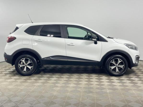 Renault Kaptur I с пробегом 2018 года, цена 1 075 000 рублей, 179543 км, внедорожник, Автокод Объявления