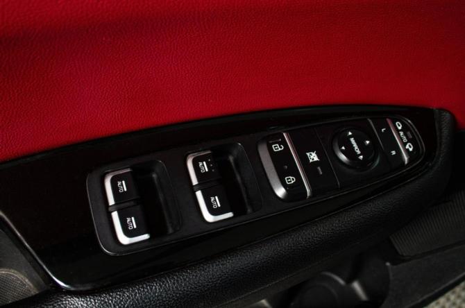 Kia Optima IV Рестайлинг с пробегом 2019 года, цена 2 249 000 рублей, 78000 км, седан, Автокод Объявления
