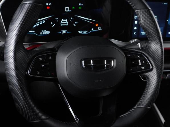 Geely Coolray I Рестайлинг с пробегом 2024 года, цена 2 129 000 рублей, 21283 км, внедорожник, Автокод Объявления