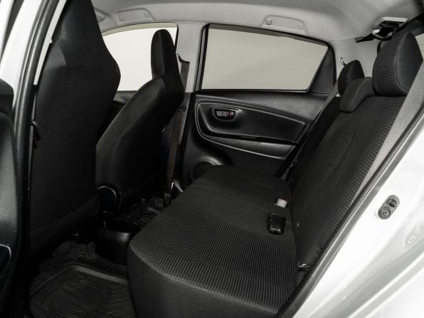 Toyota Vitz III (XP130) Рестайлинг 2 с пробегом 2017 года, цена 899 500 рублей, 186340 км, хэтчбек, Автокод Объявления