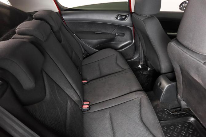 Peugeot 308 I Рестайлинг с пробегом 2012 года, цена 459 000 рублей, 250000 км, хэтчбек, Автокод Объявления