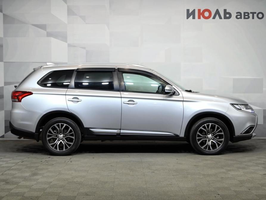Mitsubishi Outlander III Рестайлинг 3 Екатеринбург  - изображение 7