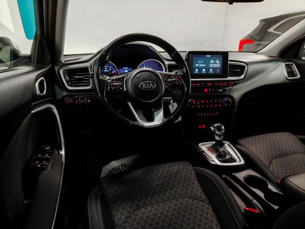 Kia Ceed III с пробегом 2019 года, цена 1 712 000 рублей, 89571 км, универсал, Автокод Объявления