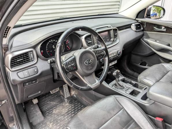 Kia Sorento III Prime с пробегом 2017 года, цена 2 250 000 рублей, 211921 км, внедорожник, Автокод Объявления