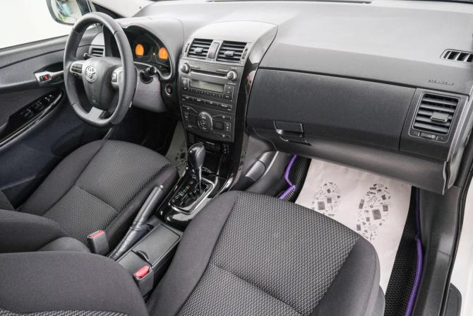 Toyota Corolla X (E140 E150) Рестайлинг с пробегом 2012 года, цена 1 159 000 рублей, 175000 км, седан, Автокод Объявления