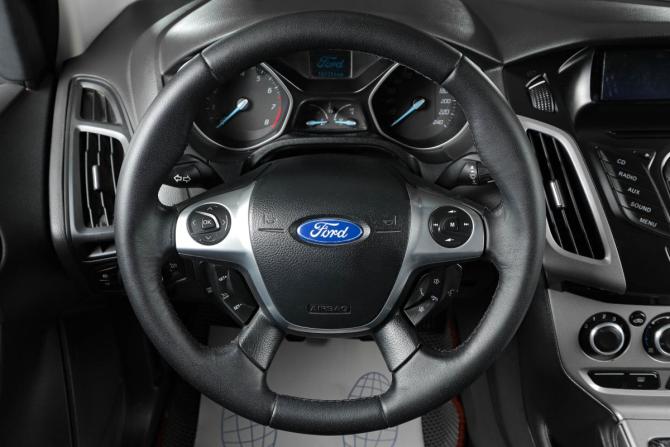 Ford Focus III с пробегом 2013 года, цена 729 000 рублей, 187000 км, хэтчбек, Автокод Объявления