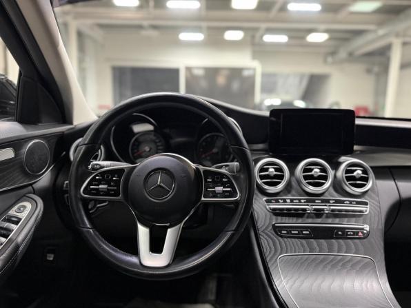 Mercedes-Benz C-Класс IV (W205) Рестайлинг с пробегом 2019 года, цена 2 839 000 рублей, 68640 км, седан, Автокод Объявления