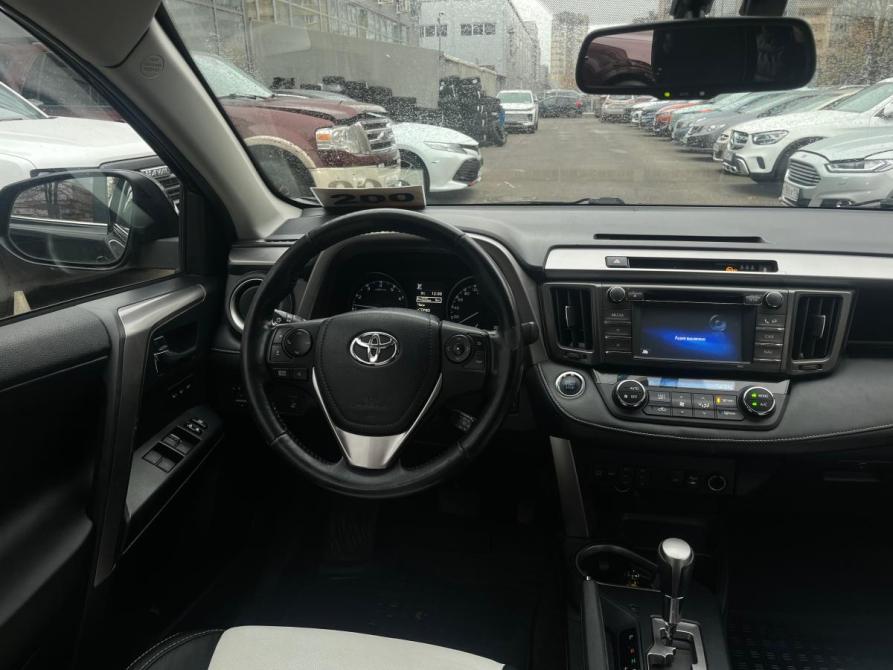 Toyota RAV4 IV (XA40) Рестайлинг Санкт-Петербург  - изображение 7
