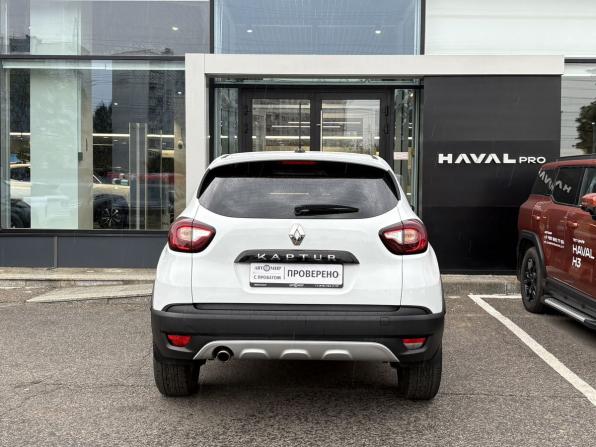 Renault Kaptur I Рестайлинг с пробегом 2021 года, цена 1 449 000 рублей, 128101 км, внедорожник, Автокод Объявления