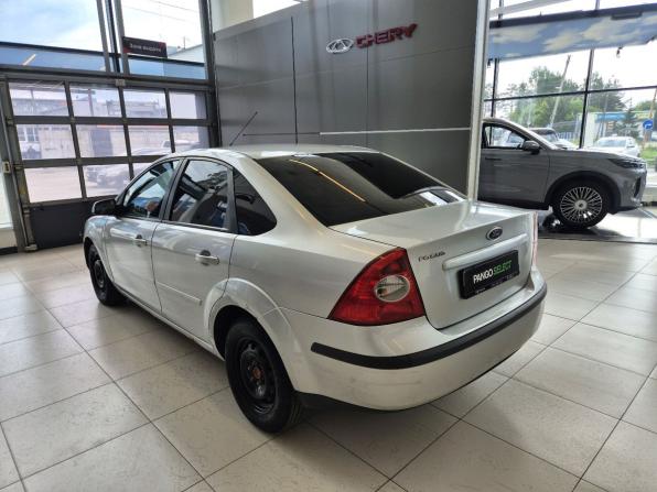 Ford Focus II с пробегом 2005 года, цена 299 000 рублей, 246642 км, седан, Автокод Объявления