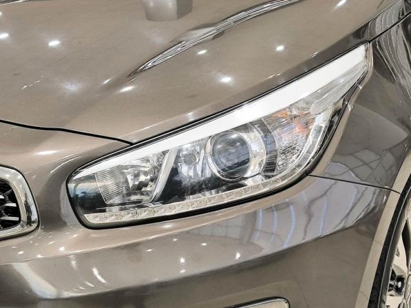 Kia Ceed II Рестайлинг с пробегом 2017 года, цена 1 199 000 рублей, 158790 км, хэтчбек, Автокод Объявления