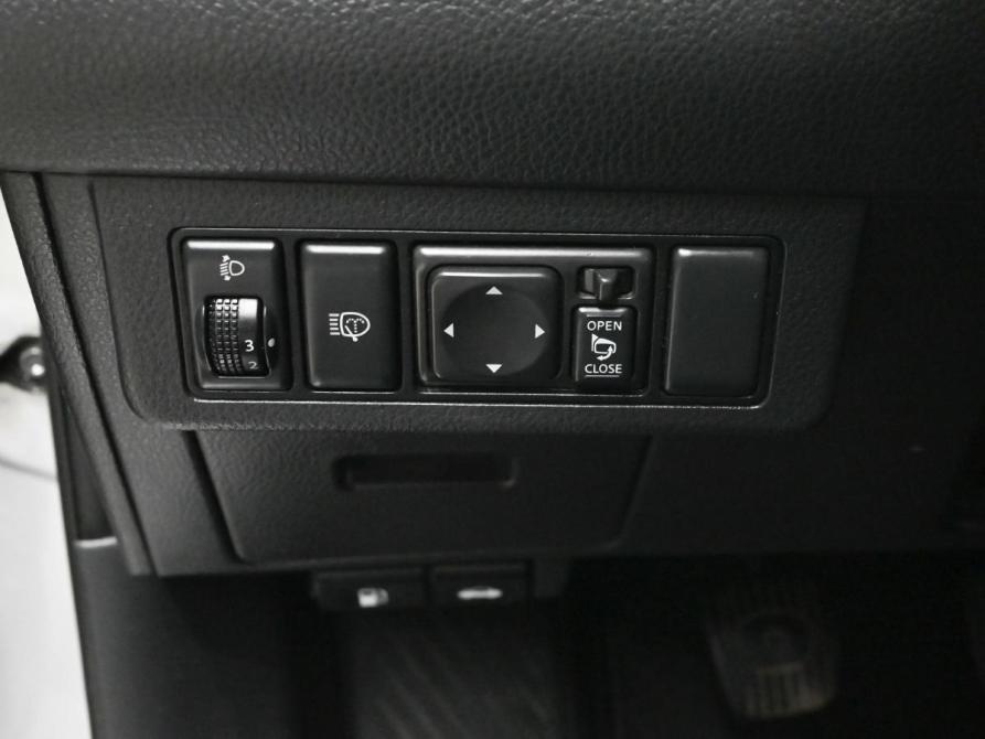 Nissan Tiida I Екатеринбург  - изображение 14