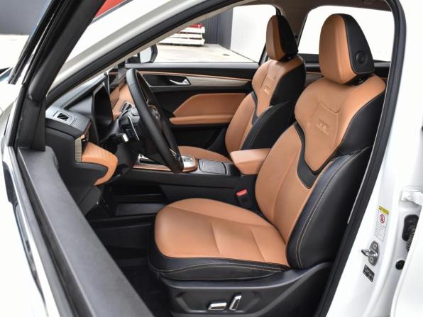 Haval Jolion I с пробегом 2023 года, цена 1 598 000 рублей, 92620 км, внедорожник, Автокод Объявления