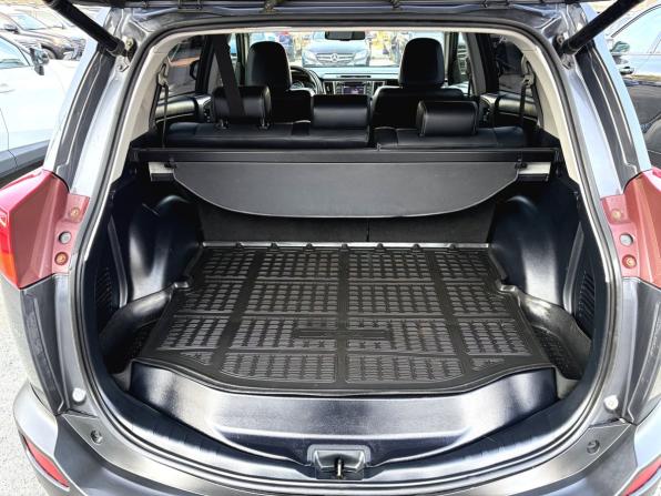 Toyota RAV4 IV (XA40) с пробегом 2013 года, цена 1 900 000 рублей, 226252 км, внедорожник, Автокод Объявления
