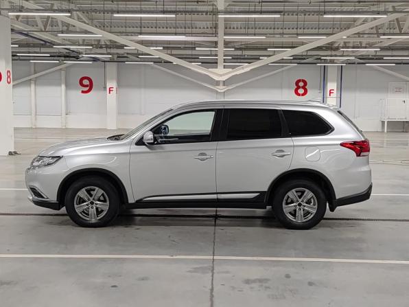 Mitsubishi Outlander III Рестайлинг 2 с пробегом 2018 года, цена 1 870 000 рублей, 153892 км, внедорожник, Автокод Объявления